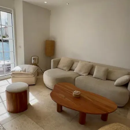 D'exception Avec Jardin Et Piscine Sur Le Port Grimaud